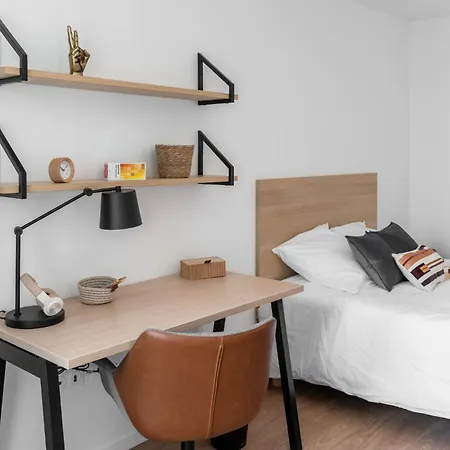 Edgar La Defense - 3*